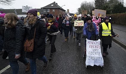 Gegendemonstration zu einer AFD Veranstaltung in Duisburg-Homberg