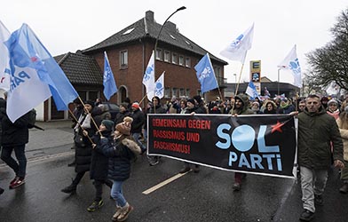 Gegendemonstration zu einer AFD Veranstaltung in Duisburg-Homberg