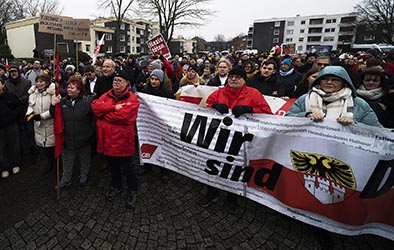 Gegendemonstration zu einer AFD Veranstaltung in Duisburg-Homberg