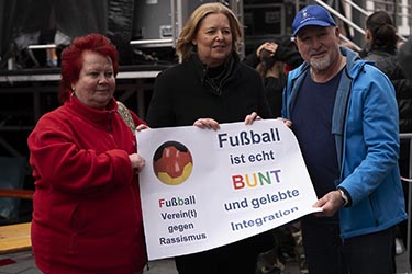 Anti AFD Demonstration in Duisburg Bundestagspr&auml;sidentin B&auml;rbel Bas
