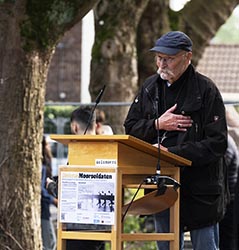 Bundestagspr&auml;sidentin B&auml;rbel Bas hat das Mahnmal Die Moorsoldaten eingeweiht.